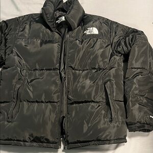 The North Face Men's Dark Puffer Jacket
